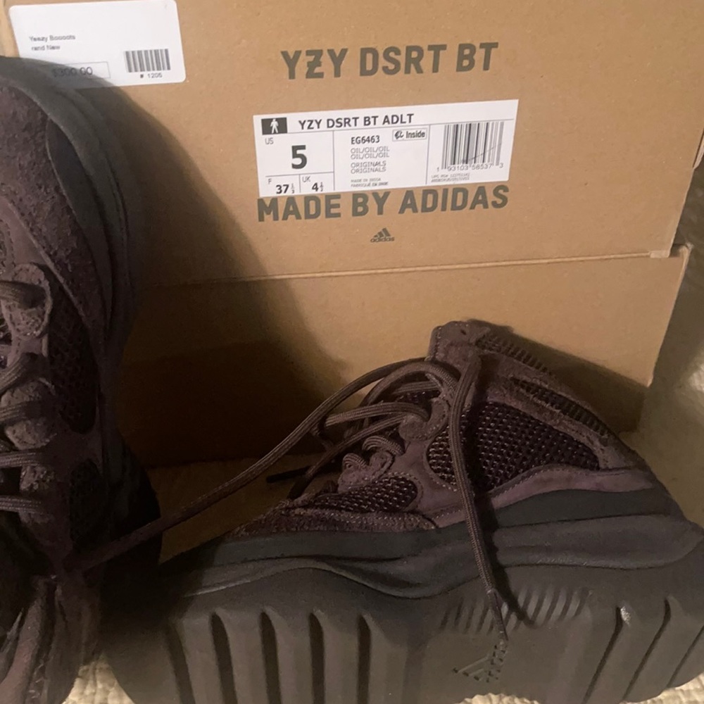 Yeezy Dessert Boots worn maybe 4 times. Excellent condition in box